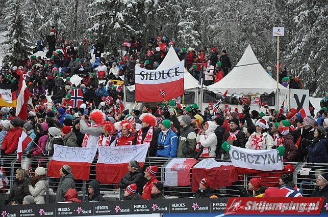 230 Kibice